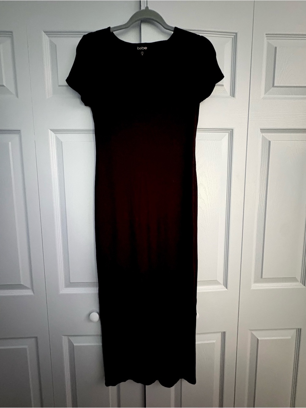 bebe Black Short Sleeve Maxi Dress - Sleek Classic M